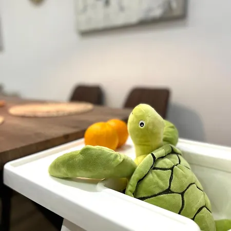 Designer In Lage Fuer 6 Gaeste