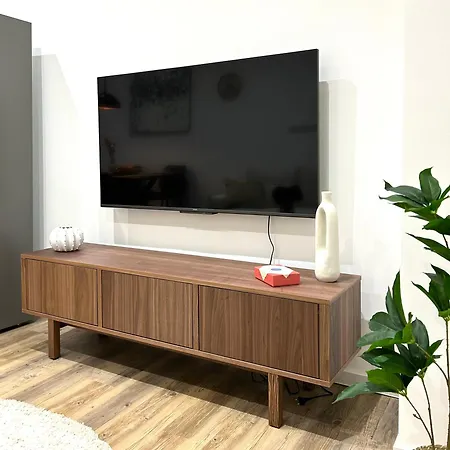 Apartamento Designer In Lage Fuer 6 Gaeste *