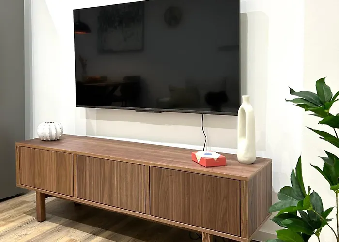 Apartamento Designer In Lage Fuer 6 Gaeste *