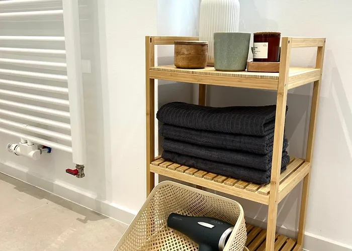 Designer In Lage Fuer 6 Gaeste Apartamento